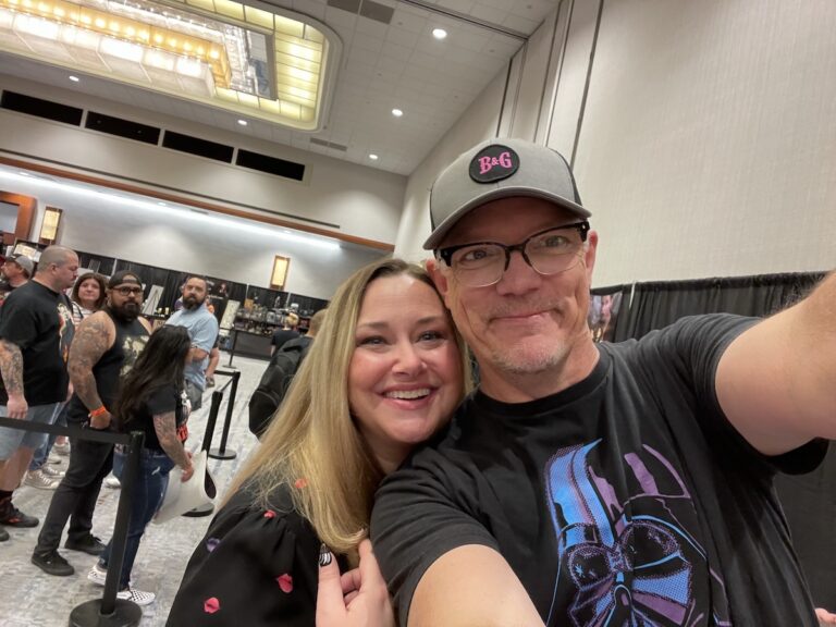 Amy Howard with Matthew Lillard at Texas Frightmare Weekend 2022